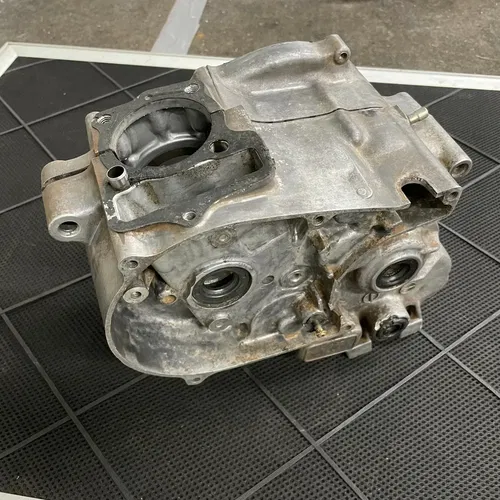 XL75 Engine Cases Right Left Crankcase Genuine OEM HONDA XL 75 1977 1978 1979