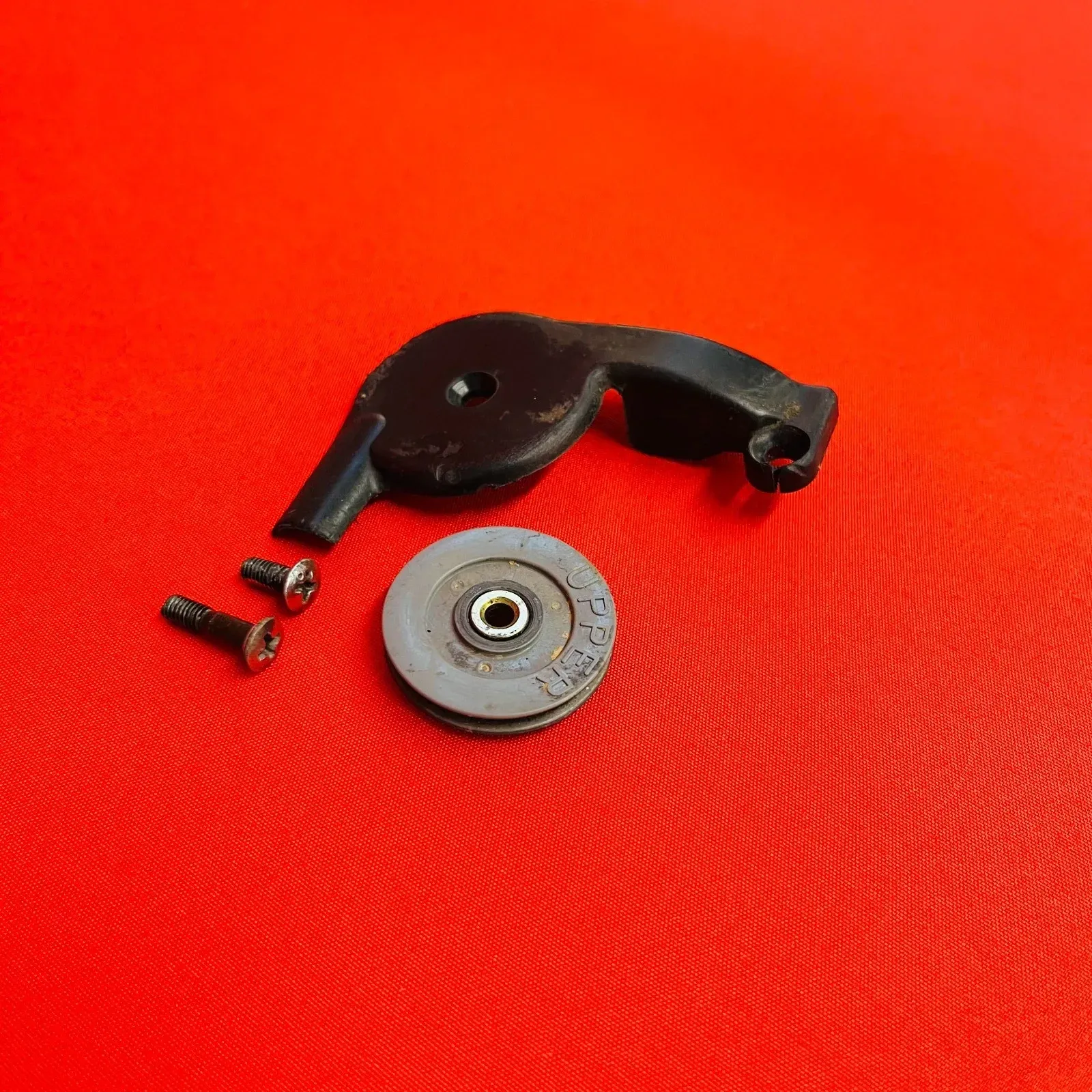 RM250 THROTTLE PULLEY WHEEL COVER GENUINE OEM SUZUKI RM 250 (1996-2000)