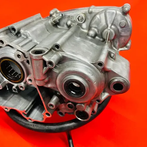 CRF150R ENGINE CASES CRANK CASE MOTOR GENUINE OEM HONDA CRF 150 R RB (2007-2024)