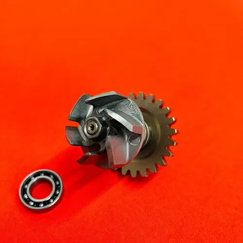 CR125 Water Pump Impeller Shaft Genuine OEM HONDA CR 125 R (1997-2004)