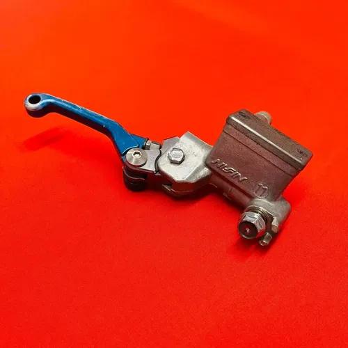 YZ85 FRONT BRAKE MASTER CYLINDER FOLDING LEVER GENUINE OEM YAMAHA YZ 85 (02-18)