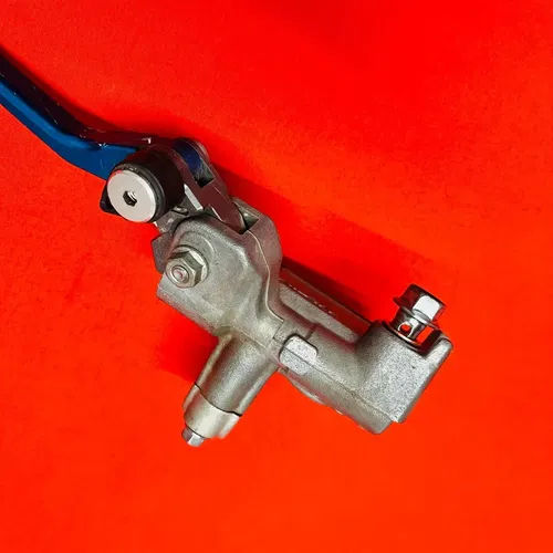 YZ85 FRONT BRAKE MASTER CYLINDER FOLDING LEVER GENUINE OEM YAMAHA YZ 85 (02-18)