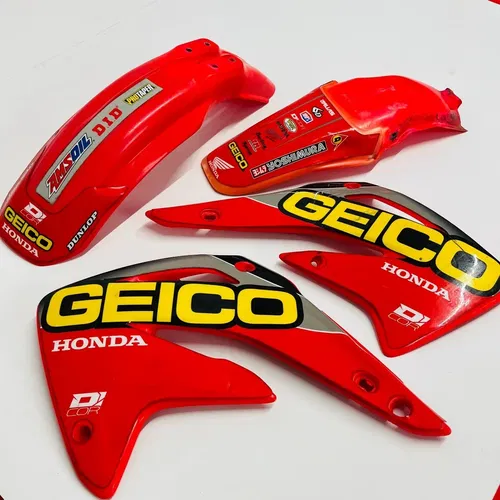 CR85 PLASTICS KIT SHROUDS FENDERS GEICO UFO HONDA CR 85 R RB (2003-2008)