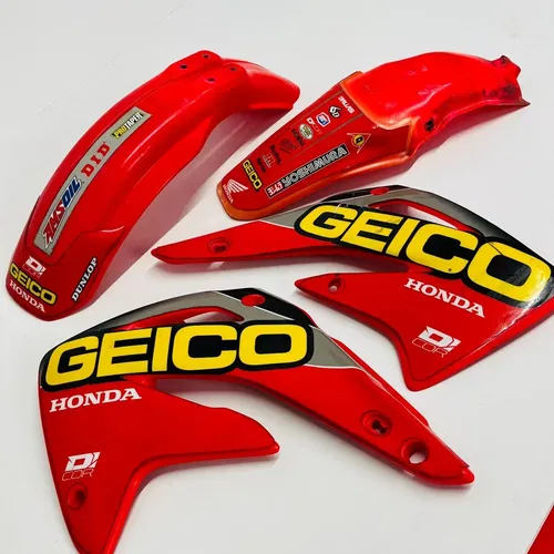 CR85 PLASTICS KIT SHROUDS FENDERS GEICO UFO HONDA CR 85 R RB (2003-2008)