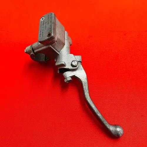 CRF150F FRONT BRAKE MASTER CYLINDER GENUINE OEM HONDA CRF 150 F (2003-2017)
