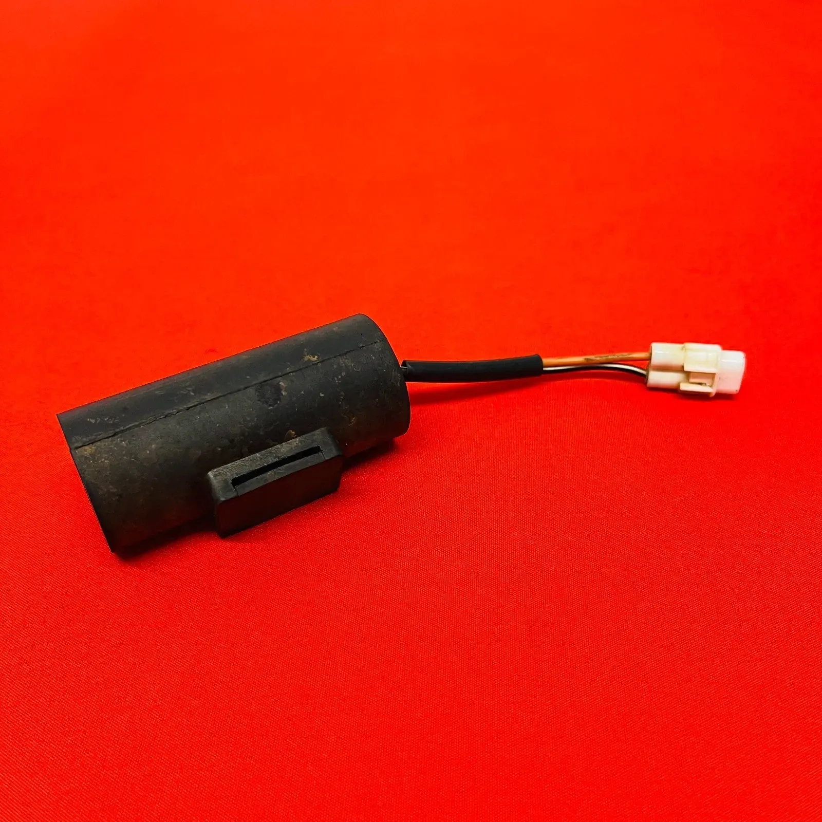 RM250 CONDENSER IGNITION COIL CONDENSOR GENUINE OEM SUZUKI RM 250 (1996-2000)