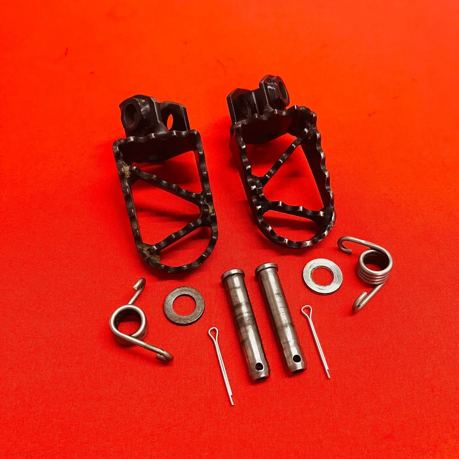 KTM65 Footpegs Kit Foot Pegs Rests Genuine OEM KTM 65 SX 2003-2008