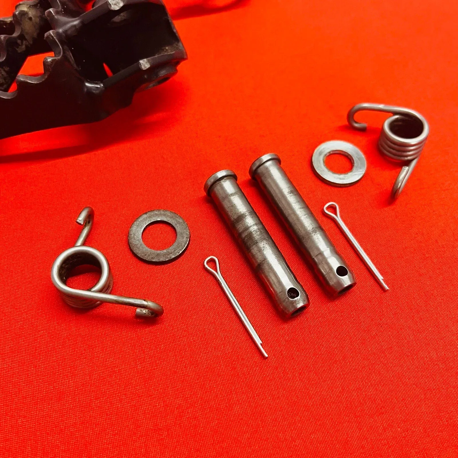 KTM65 Footpegs Kit Foot Pegs Rests Genuine OEM KTM 65 SX 2003-2008