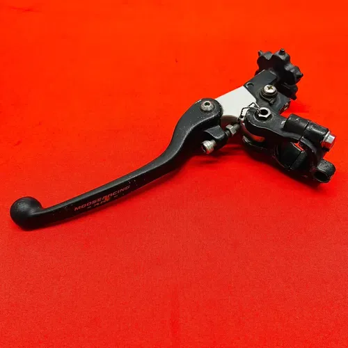 RMZ450 CLUTCH LEVER AND PERCH MOOSE ARC UNBREAKABLE SUZUKI RMZ 450 (2005-2022)