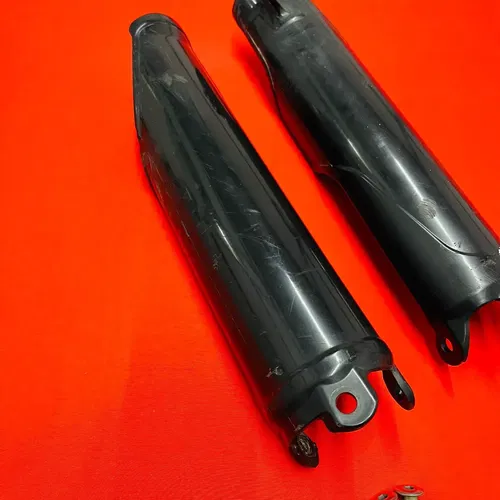 CRF250R Fork Guards Covers Black Genuine OEM HONDA CRF 250 R (2004-2008)