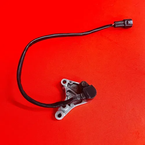 KAWASAKI NINJA 650 R KICK STAND SENSOR PLUG SWITCH GENUINE OEM EX650R (06-08)