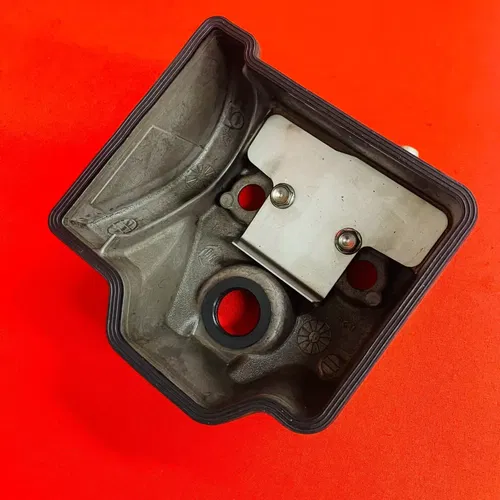 CRF250R Valve Cover Unicam Head Genuine OEM HONDA CRF 250 R (2010-2013)
