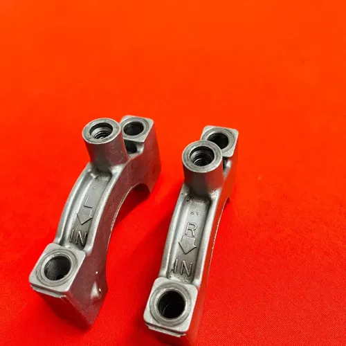 CRF250R CAM CAPS CAMSHAFT HOLDER MOUNT BRIDGE GENUINE OEM HONDA CRF 250 R 04-07
