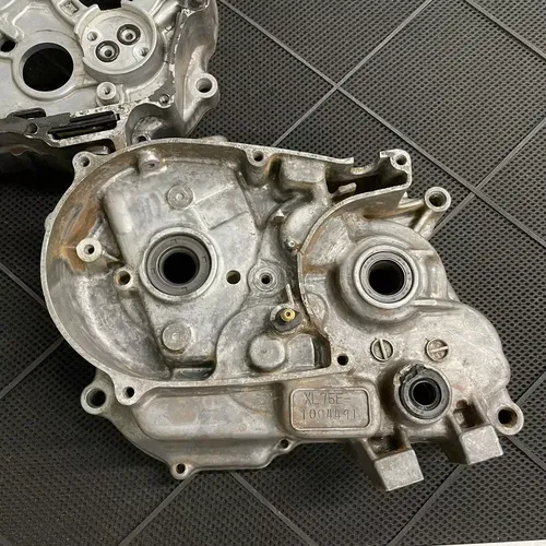1978 XL75 CRANK CASES BOTTOM END ENGINE GENUINE (1977-1979) OEM HONDA XL 75