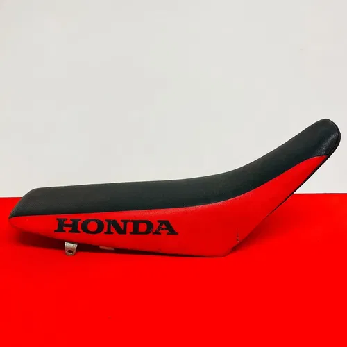 CR85 SEAT GENUINE OEM HONDA CR 80 85 R B (1996-2008)