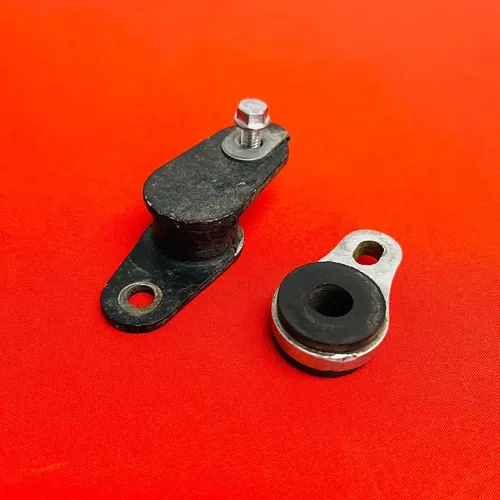 CR85 EXHAUST PIPE MOUNTS BRACKET HANGER GENUINE OEM HONDA CR 80 85 R B (96-08)