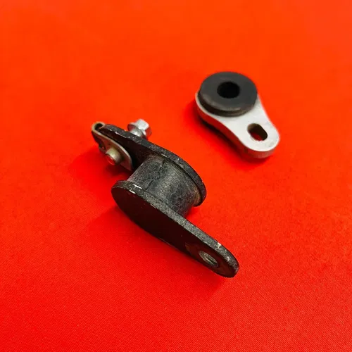 CR85 EXHAUST PIPE MOUNTS BRACKET HANGER GENUINE OEM HONDA CR 80 85 R B (96-08)