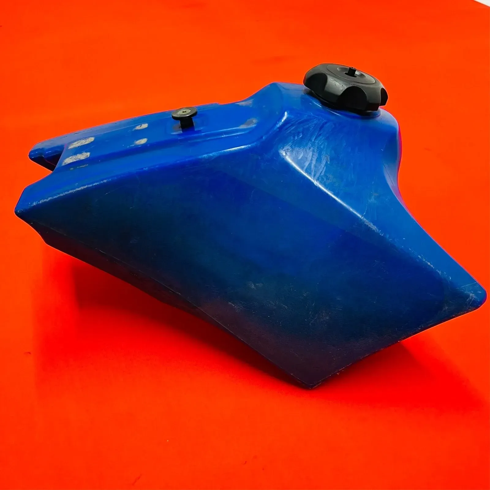 YZ85 GAS TANK COMPLETE FUEL CAP VALVE GENUINE OEM YAMAHA YZ 85 (2002-2022)