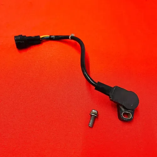 RMZ450 Tps Carburetor Sensor Plug Genuine OEM SUZUKI RMZ 450 (05-07)