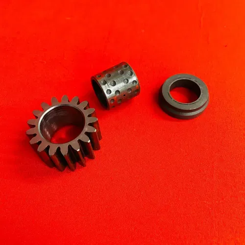 CRF50 XR50 PRIMARY DRIVE GEAR CRANK SPACER OEM GENUINE HONDA CRF XR 50