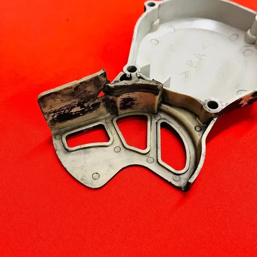 YZ85 STATOR COVER FLY WHEEL CASE GENUINE OEM YAMAHA YZ 85 (2002-2018)