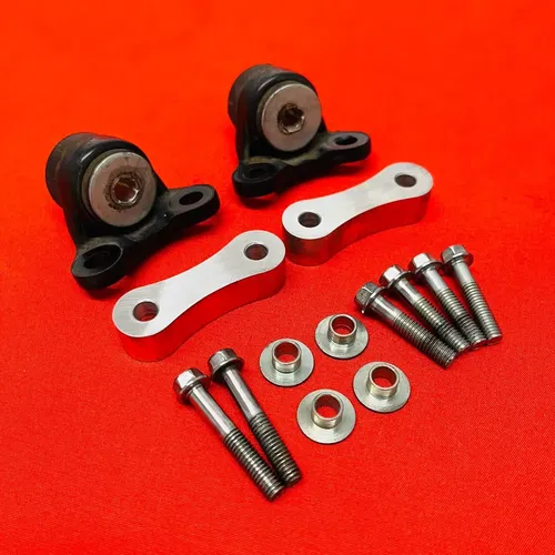 XR70 GAS TANK MOUNTS BRACKETS BOLTS OEM GENUINE HONDA XR 70 (2001-2004)