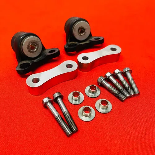 XR70 GAS TANK MOUNTS BRACKETS BOLTS OEM GENUINE HONDA XR 70 (2001-2004)