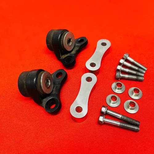 XR70 GAS TANK MOUNTS BRACKETS BOLTS OEM GENUINE HONDA XR 70 (2001-2004)
