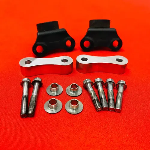 XR70 GAS TANK MOUNTS BRACKETS BOLTS OEM GENUINE HONDA XR 70 (2001-2004)