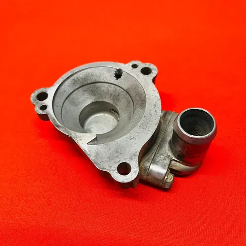 KX500 Water Pump Cover Impeller Housing Genuine OEM KAWASAKI KX 500 (1989-2004)