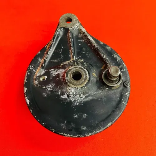 XR80 REAR BRAKE DRUM HUB SHOES GENUINE OEM HONDA XR 80 (79-84)