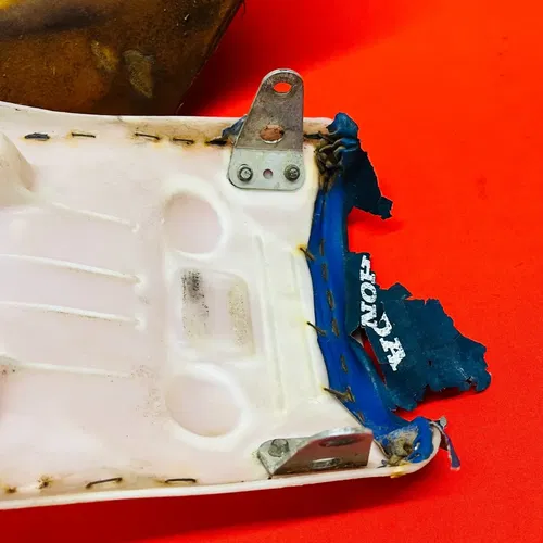 CR125 SEAT PAN TRAY FOAM CUSHION GENUINE OEM HONDA CR 125 R (1984-1986)