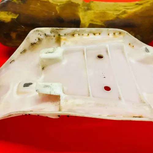 CR125 SEAT PAN TRAY FOAM CUSHION GENUINE OEM HONDA CR 125 R (1984-1986)