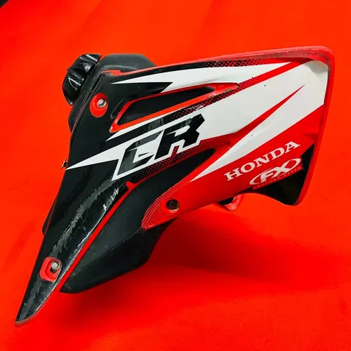 CR85 GAS FUEL TANK SHROUDS COMPLETE GENUINE OEM HONDA CR 85 R RB (2003-2008)