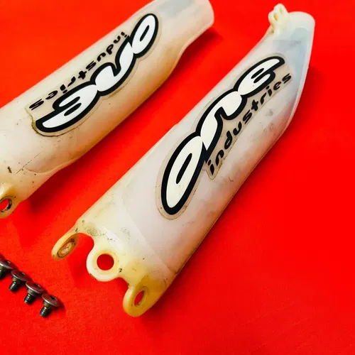 CRF250R Fork Guards Covers Plastics Genuine OEM HONDA CRF 250 R (2004-2008)