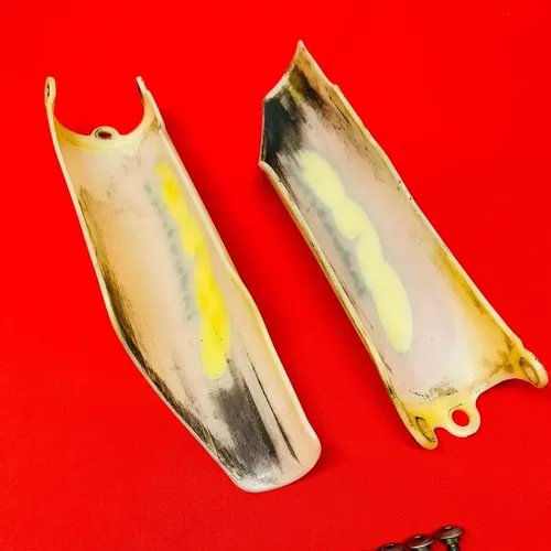 CRF250R Fork Guards Covers Plastics Genuine OEM HONDA CRF 250 R (2004-2008)