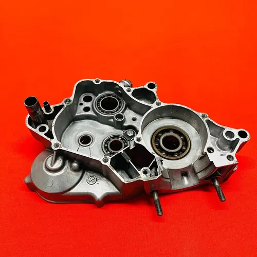 CR85 ENGINE CASES MATCHING CRANKCASE GENUINE OEM HONDA CR 80 85 R B (96-04)
