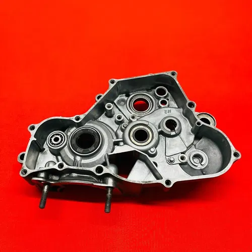 CR85 ENGINE CASES MATCHING CRANKCASE GENUINE OEM HONDA CR 80 85 R B (96-04)