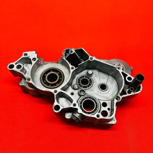 CR85 ENGINE CASES MATCHING CRANKCASE GENUINE OEM HONDA CR 80 85 R B (96-04)