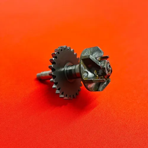 CR85 WATER PUMP IMPELLER SHAFT GENUINE OEM HONDA CR 80 85 R B (1996-2008)
