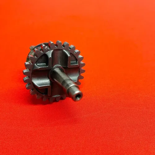 CR85 WATER PUMP IMPELLER SHAFT GENUINE OEM HONDA CR 80 85 R B (1996-2008)