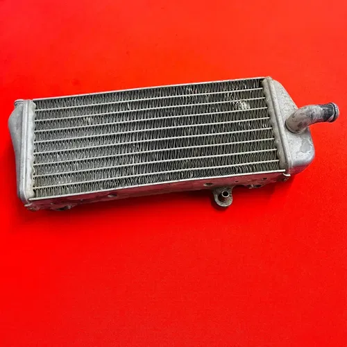 KTM 450 RADIATOR LEFT NON FILL SIDE GENUINE OEM KTM 450 XCF SXF EXC (2007-2012)