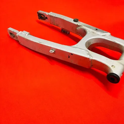 CRF150F SWING ARM SWINGARM GENUINE OEM HONDA CRF 150 F (2003-2017)