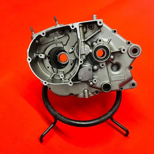 DRZ125 Engine Cases Matching Crankcase Genuine OEM SUZUKI DR-Z DRZ 125 L (03-07)