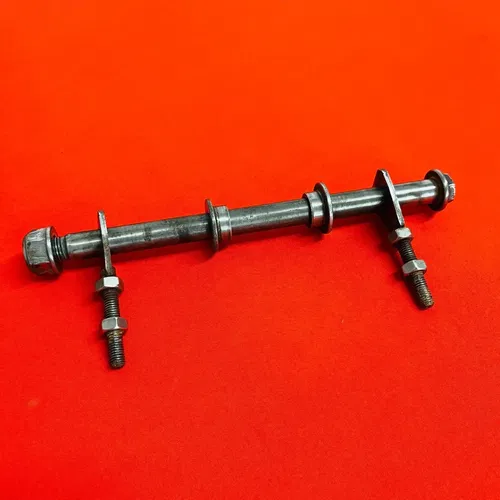 CR85 REAR AXLE COMPLETE WHEEL BOLT GENUINE OEM HONDA CR 80 85 R B (1996-2008)
