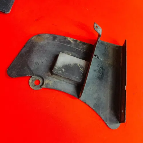 KTM 300 CHAIN GUARD COVER PLASTIC OEM GENUINE (97-99) KTM300 MXC