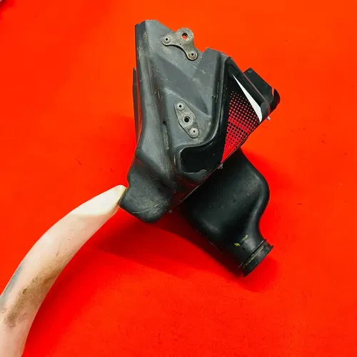 CR85 AIR BOX AIRBOX INTAKE BOOT GENUINE OEM HONDA CR 85 R RB (2003-2008)