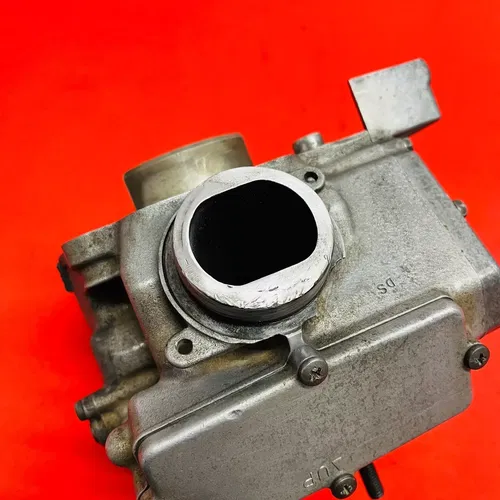 YZ250 CYLINDER JUG COMPLETE POWER VALVES GENUINE OEM YAMAHA YZ 250 (2002-2005)
