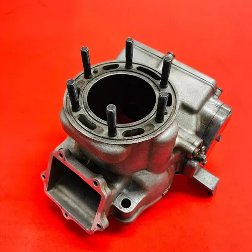 YZ250 CYLINDER JUG COMPLETE POWER VALVES GENUINE OEM YAMAHA YZ 250 (2002-2005)