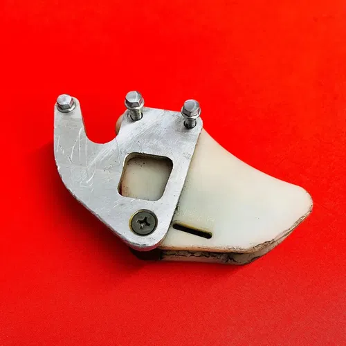 CR85 CHAIN GUIDE GUARD GENUINE OEM HONDA CR 80 85 R B (1996-2008)